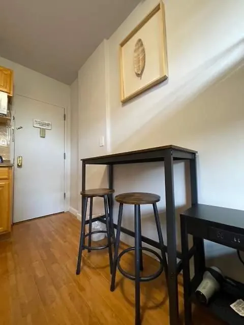 Chelsea Studio 5 - Shared Bathroom New York United States